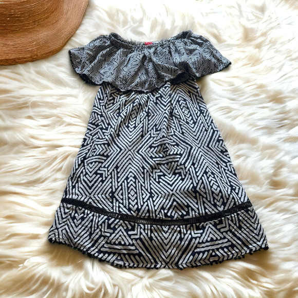 Red Carter Azteca Off-Shoulder Swim Coverup in Black/White - Picture 2 of 6